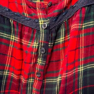 4X Serenade plaid flannel gown